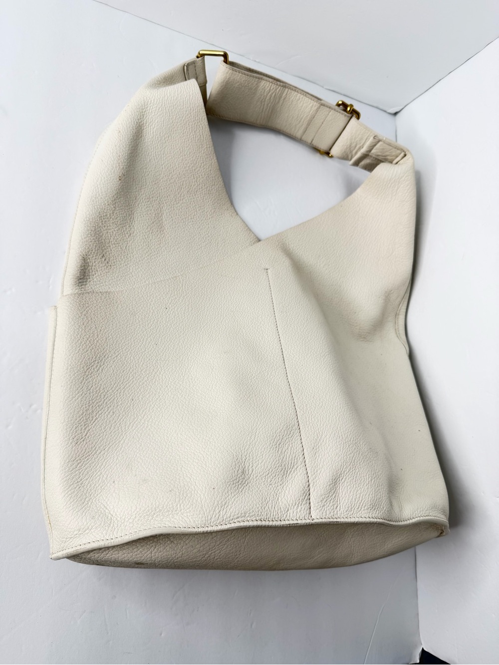 A.L.C. ALC Sadie Cream Leather Hobo Shoulder Bag with Pockets - Picture 2 of 15